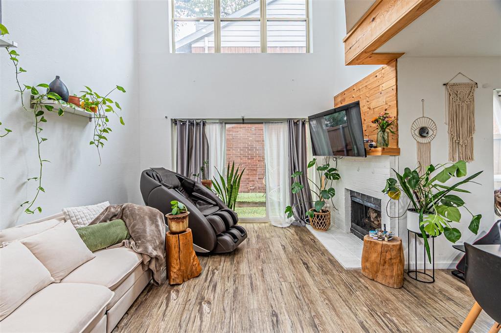 Boardwalk On The Pkwy Condos - Residential