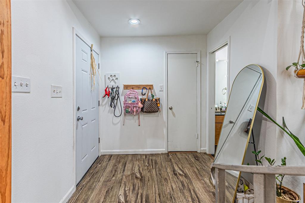 Boardwalk On The Pkwy Condos - Residential