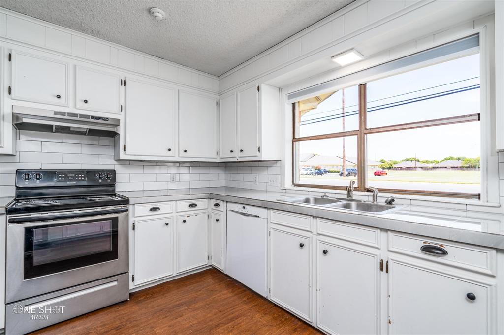 Radford Hills - Residential Lease