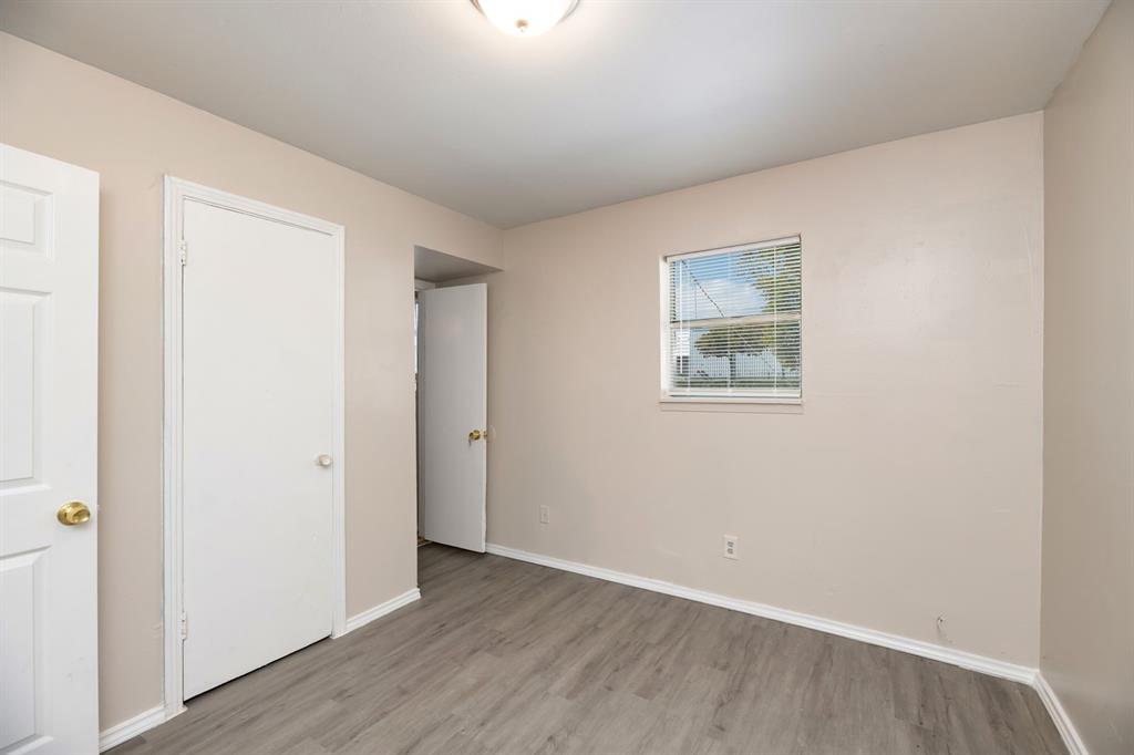 Barnes & Mitchells Grand Ave - Residential Lease