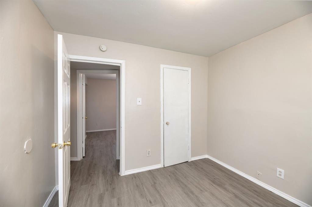 Barnes & Mitchells Grand Ave - Residential Lease