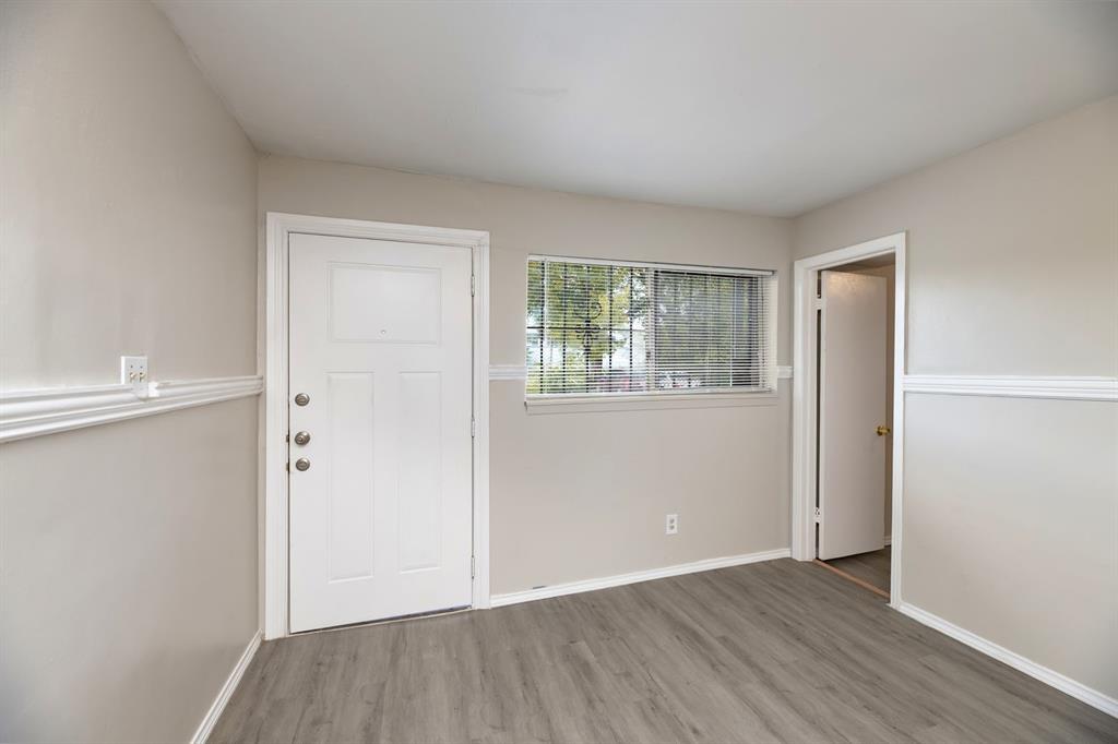 Barnes & Mitchells Grand Ave - Residential Lease