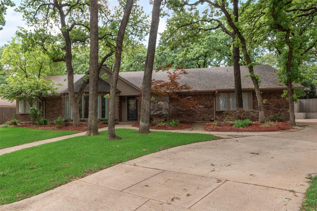 2508 Oak Manor Court