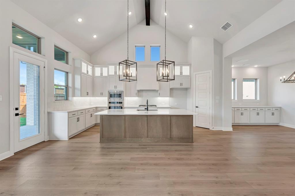 Northshore at Lakewood Village - Residential