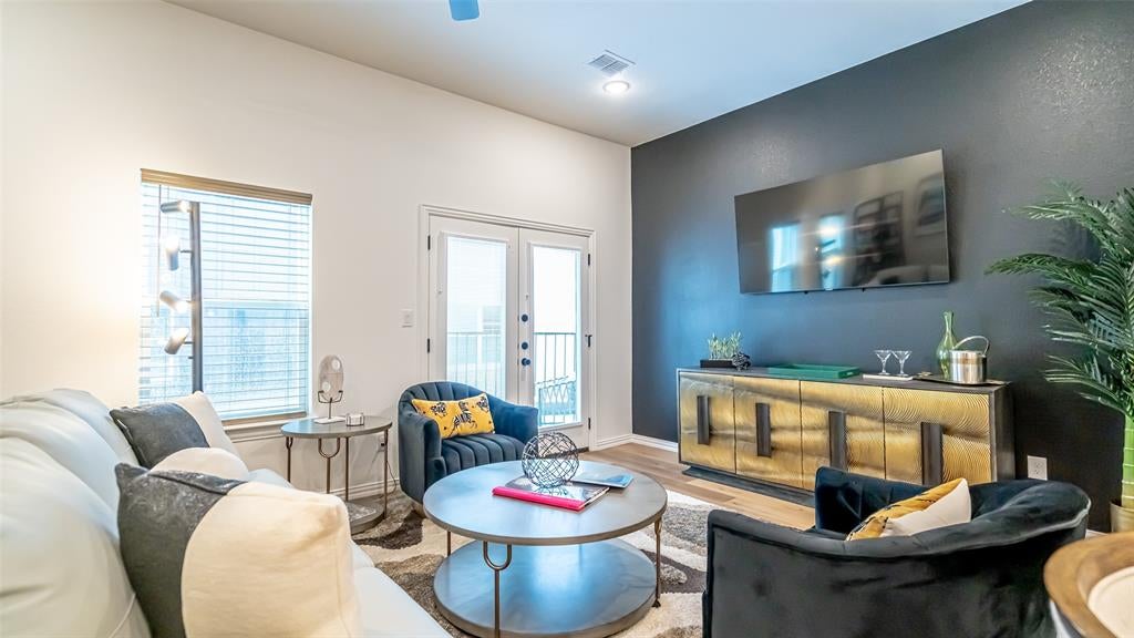 1217 Beaconsfield Lane 803