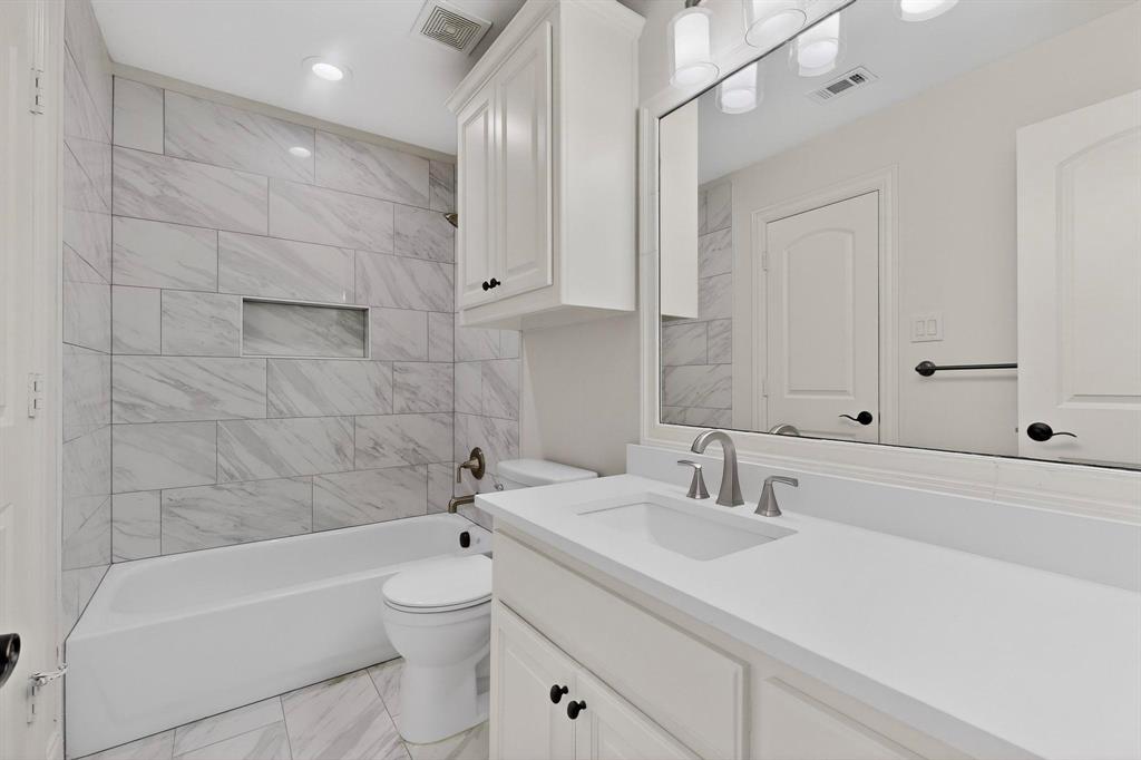 Meadow At Montgomery Farm The - Residential