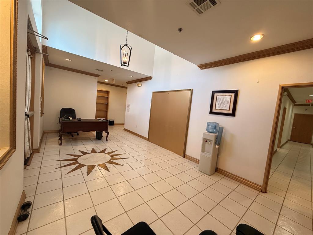 5208 Village Creek Drive B