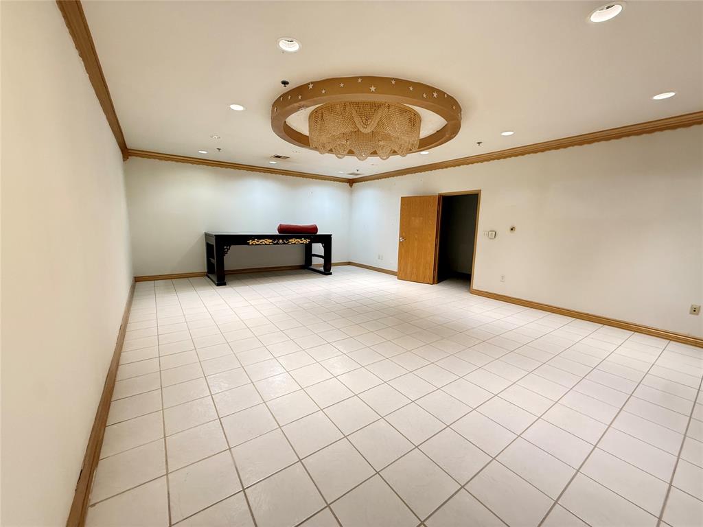 5208 Village Creek Drive B