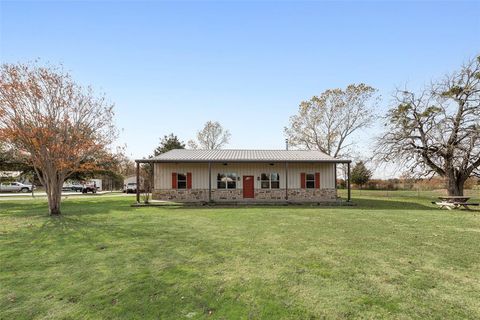 A home in Quinlan