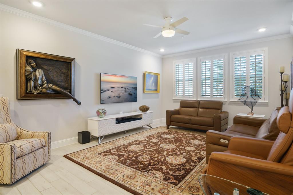 651 N Watters Road 1101