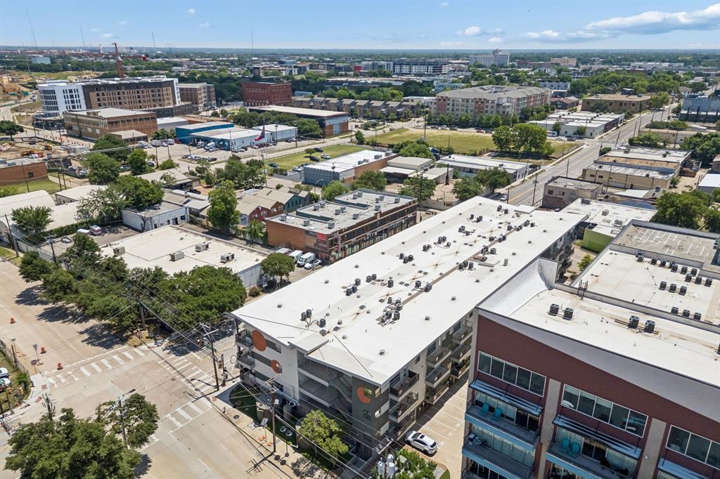 Buzz Condo - Residential