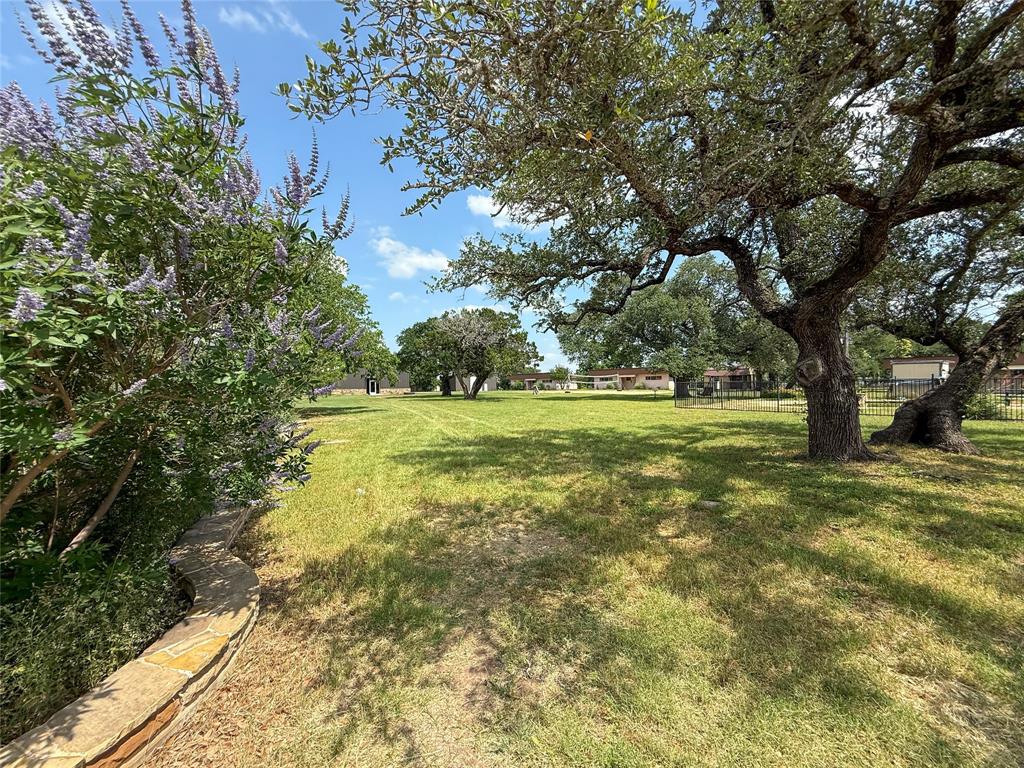 Lakeside village annex - Commercial Sale