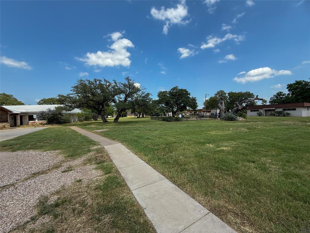 Lakeside village annex - Commercial Sale