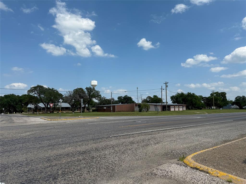 Lakeside village annex - Commercial Sale