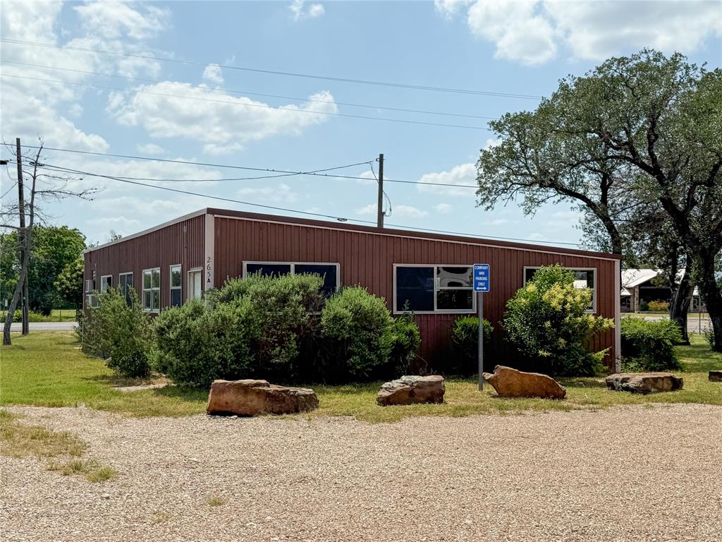 Lakeside village annex - Commercial Sale