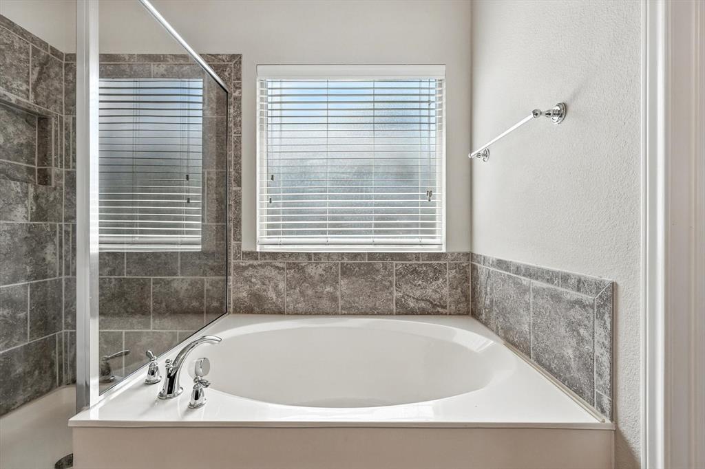 Meadows At Hickory Creek Ph - Residential