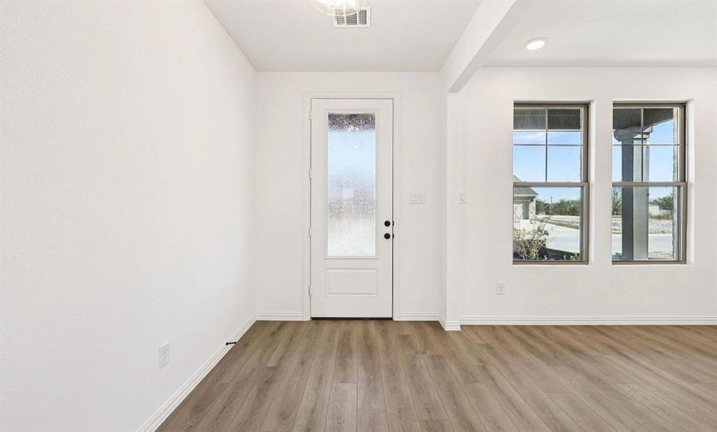 2407 Daisy Lane