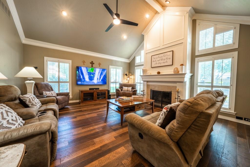 4001 Esquire Court