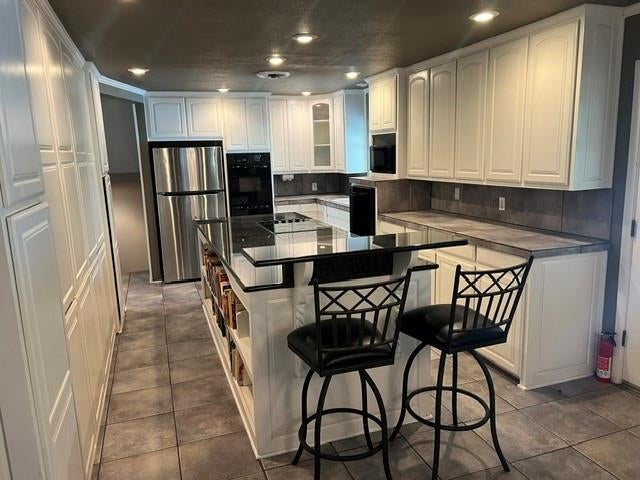 2942 Trails End