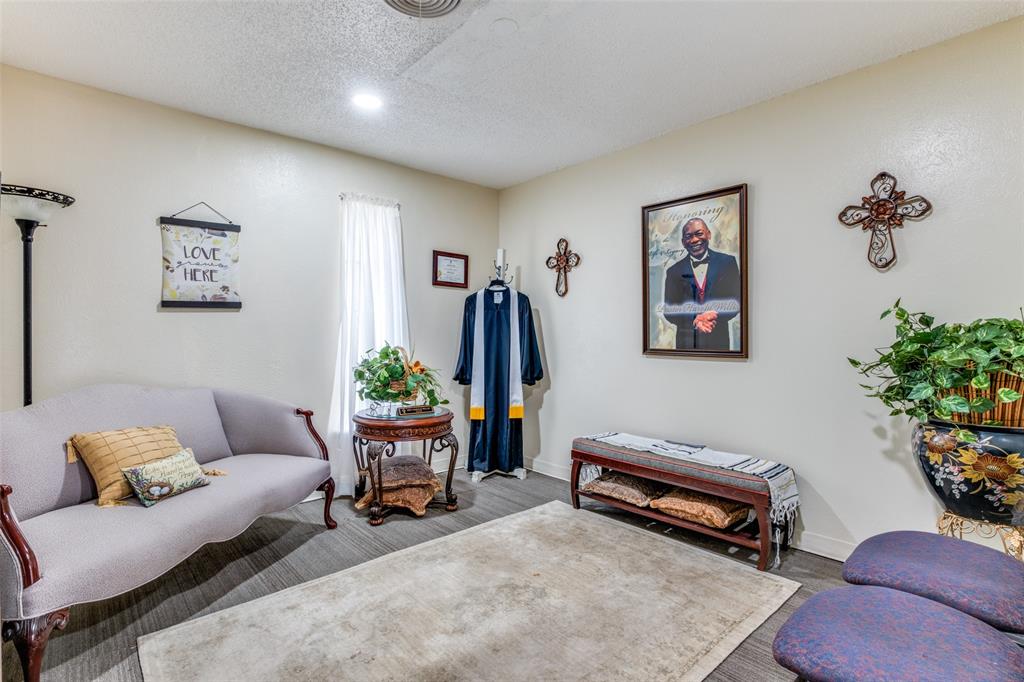 Woodland Park Sec 06 - Commercial Sale