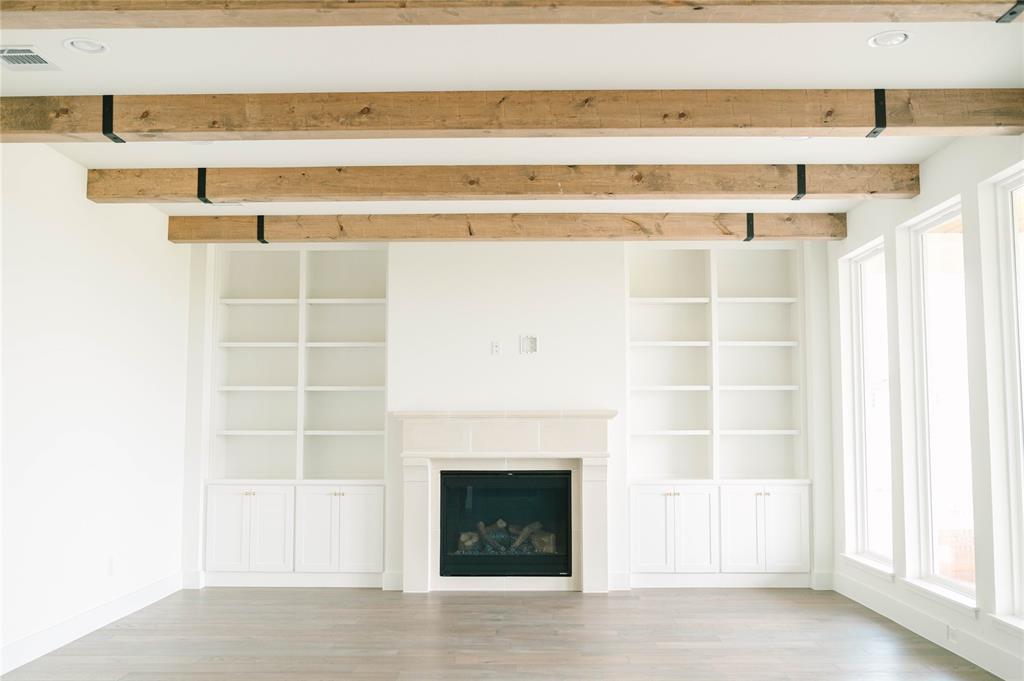 Bella Flora - Residential