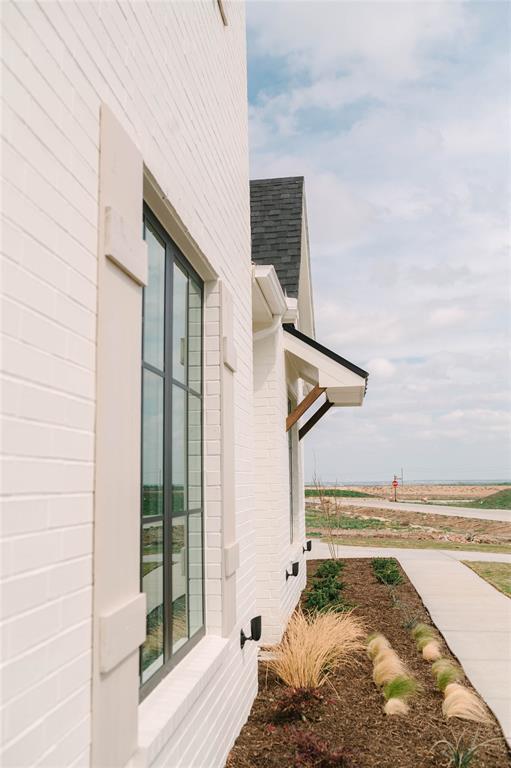 Bella Flora - Residential