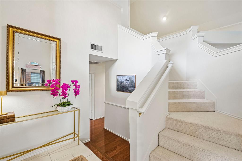 758 Livingston Drive