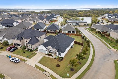 A home in Oak Point