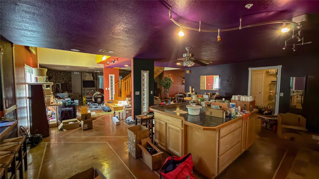 B Merchant - Residential