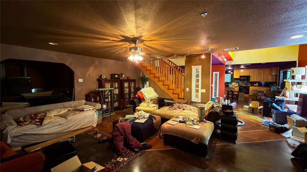B Merchant - Residential