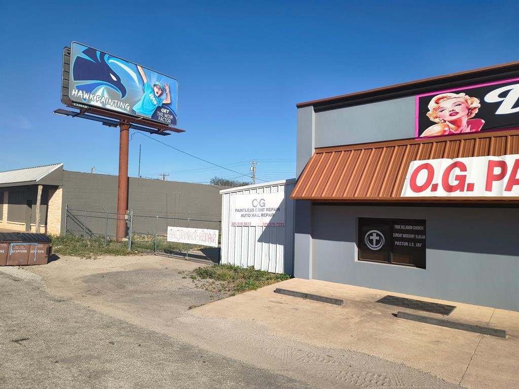 Kemper Of Bowyer Sub - Commercial Sale