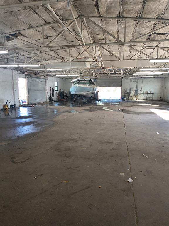 Kemper Of Bowyer Sub - Commercial Sale