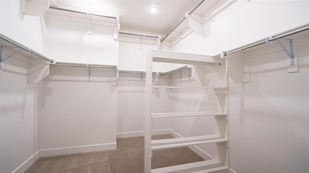 Aubrey, Texas 76227, United States, 5 Bedrooms Bedrooms, ,5 BathroomsBathrooms,Residential,Active,28119