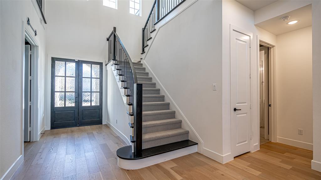 Aubrey, Texas 76227, United States, 5 Bedrooms Bedrooms, ,5 BathroomsBathrooms,Residential,Active,28119