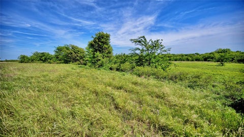Photo of TBD Evie Court, Saint Jo, TX 76265 (MLS # 21419896)