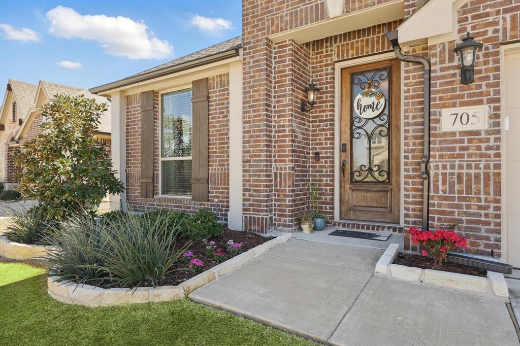 705 Glendale Drive