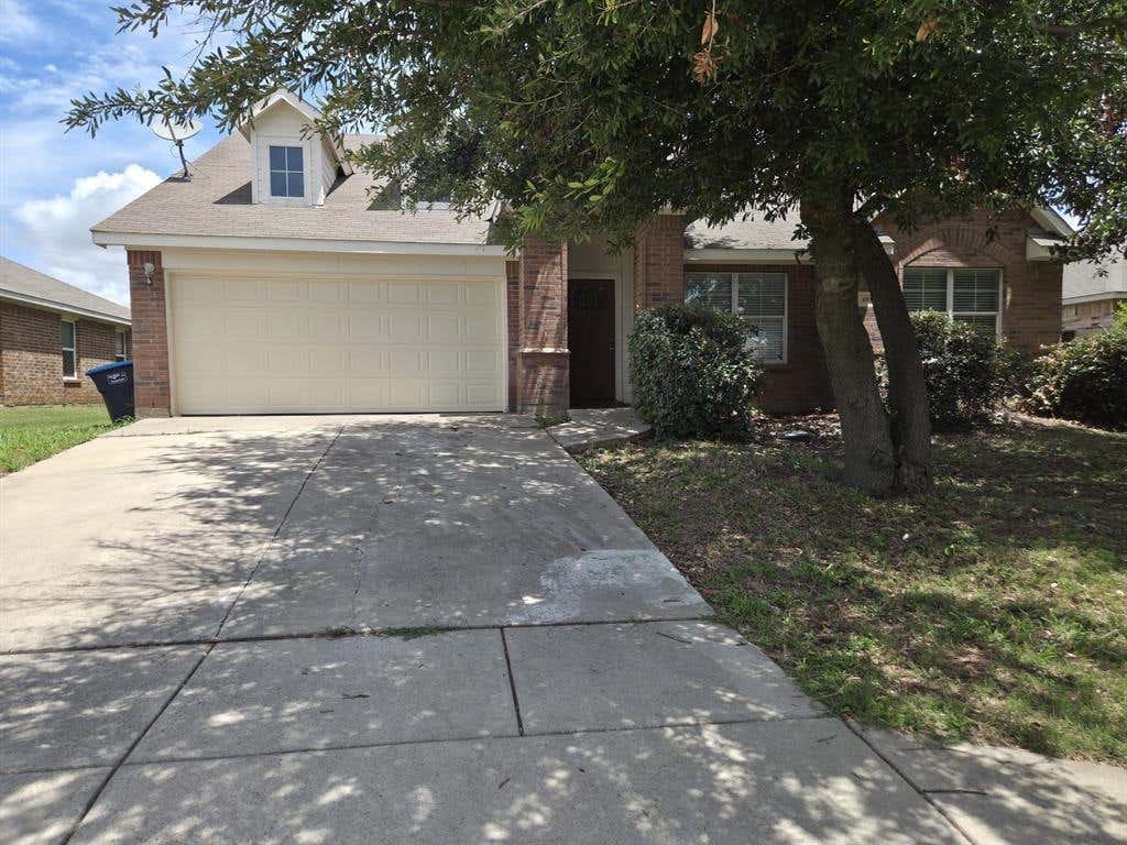 Photo of 4016 Tarpon Springs Drive, Fort Worth, TX 76123 (MLS # 21350714)