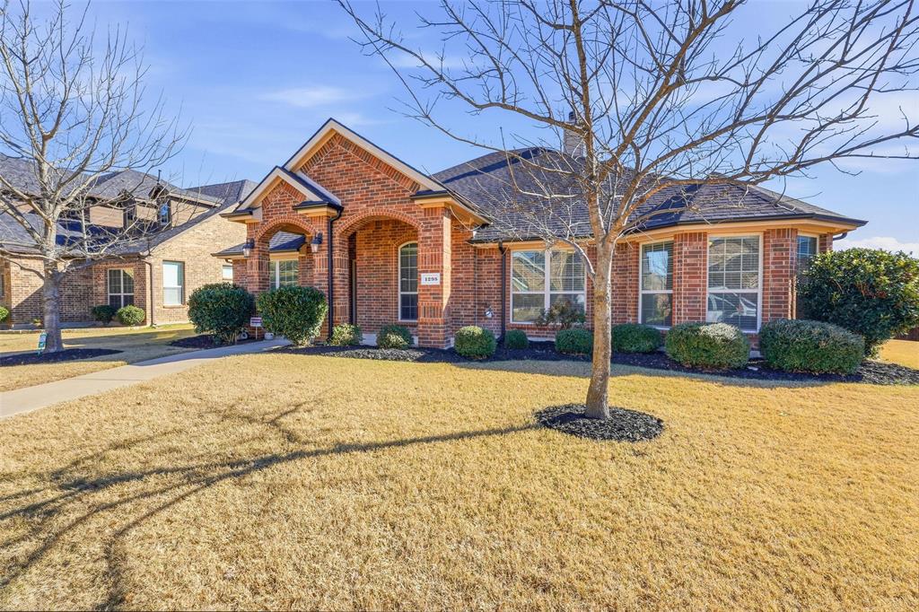 1295 White Water Lane