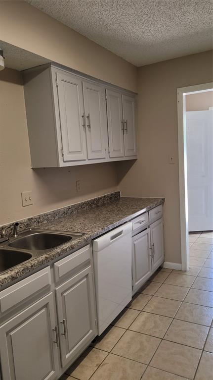 Carole Estates - Residential Income