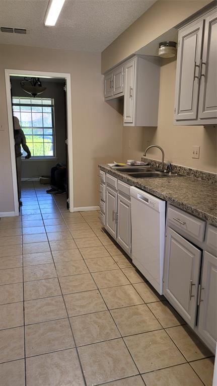 Carole Estates - Residential Income