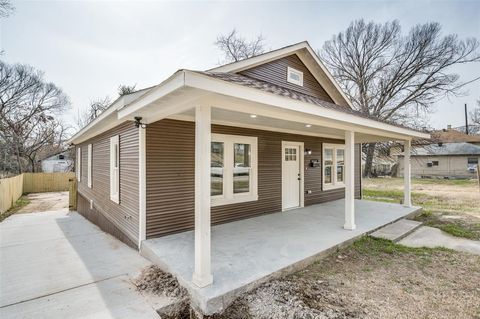 1102 Church Street Dallas TX 75203