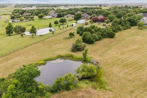 Photo of 13768 Stirrup Court, Heath, TX 75126 (MLS # 21166337)