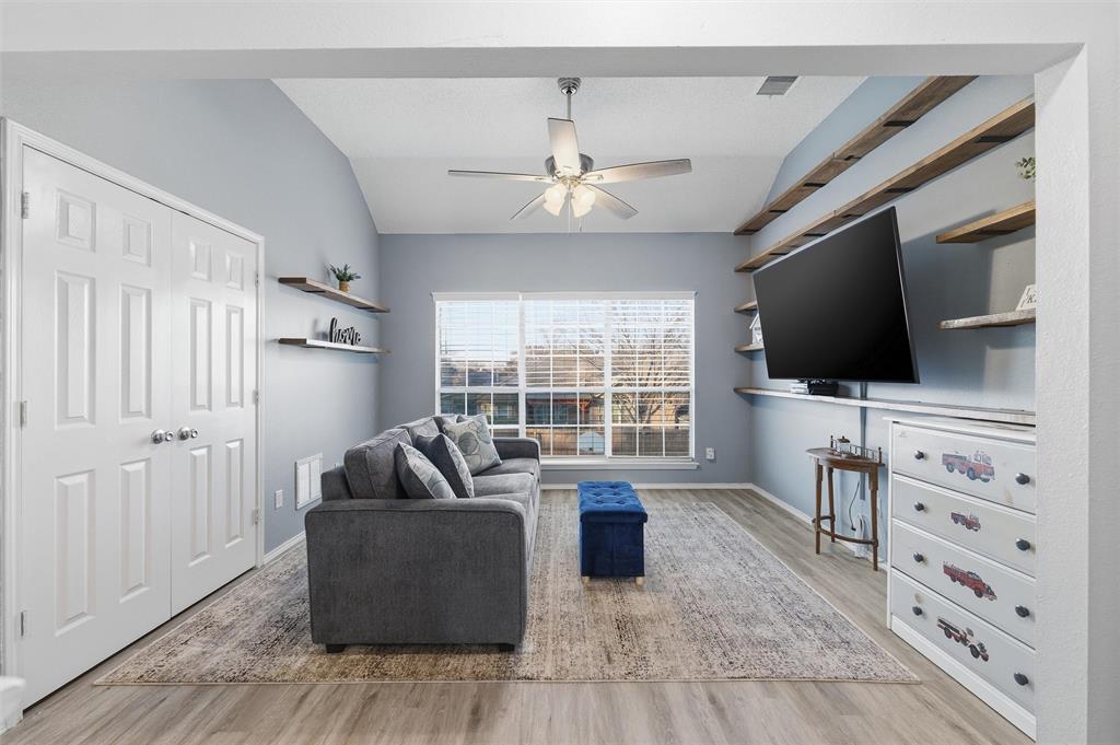 Foster Village Add - Residential