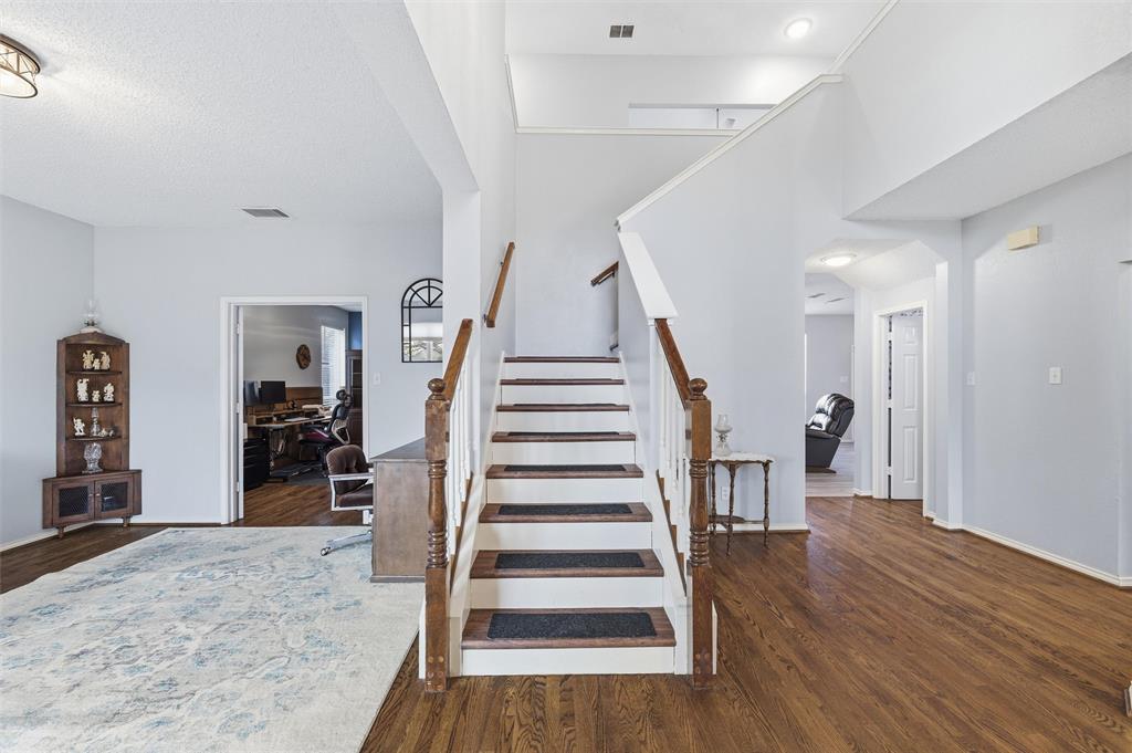 Foster Village Add - Residential