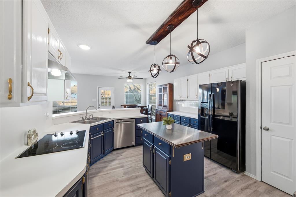 Foster Village Add - Residential