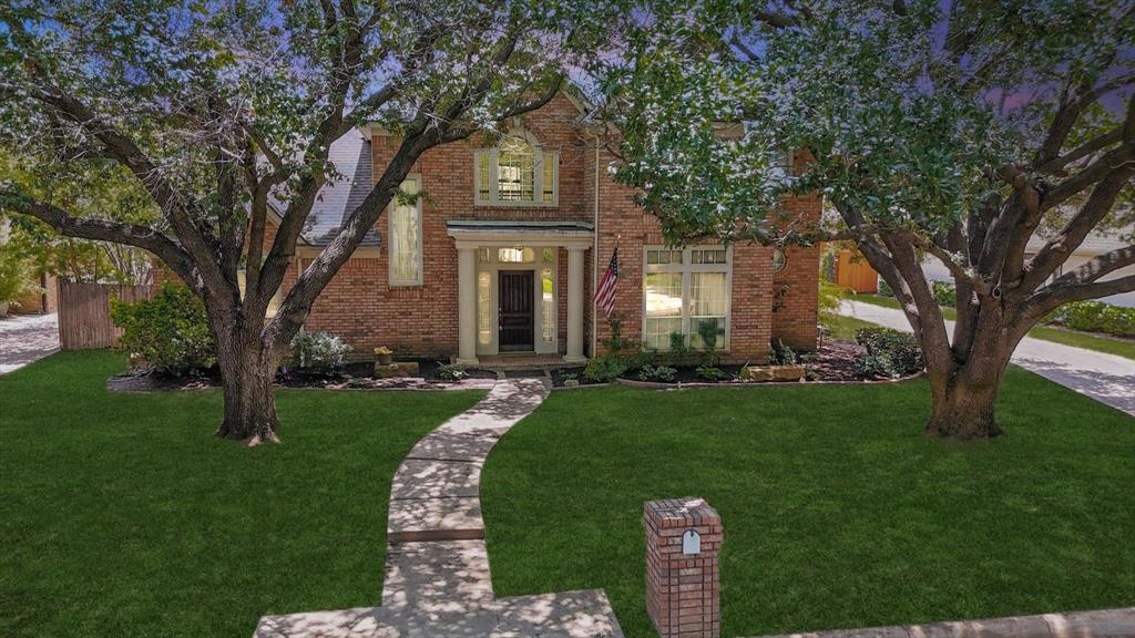 5009 River Bluff Drive