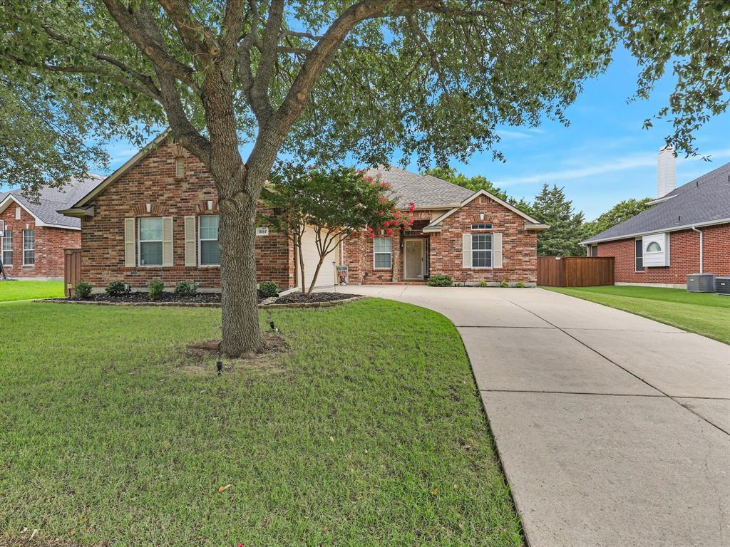 1597 Sweetbriar Drive