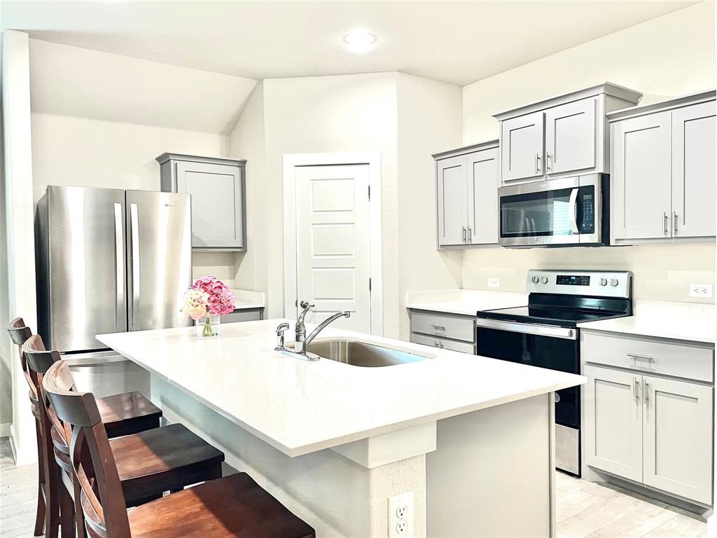 1521 Hulen Park Trail