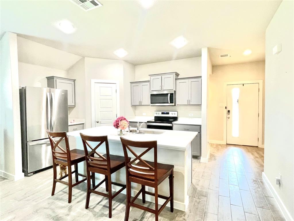 1521 Hulen Park Trail
