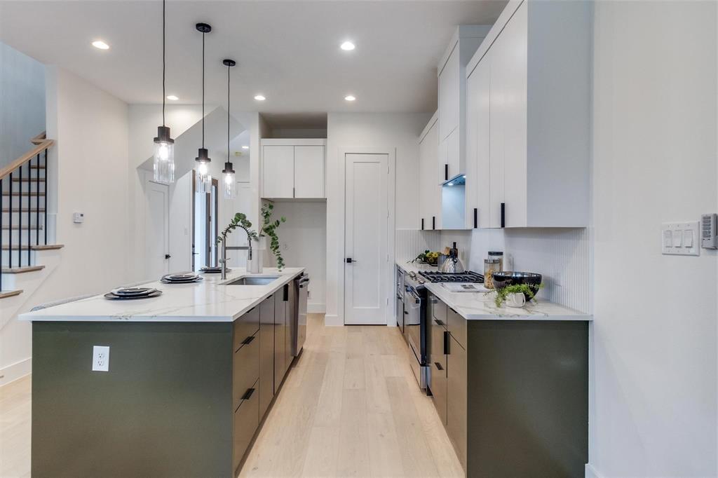 MOUNT AUBURN - Residential